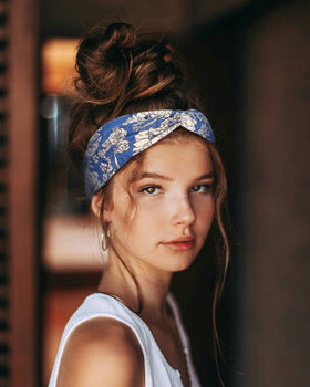 Huachi headband styled outdoors showing boho aesthetic for casual looks