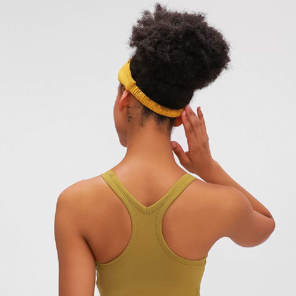 Huachi size and scale comparison illustrating stretch range and versatile fit benefit