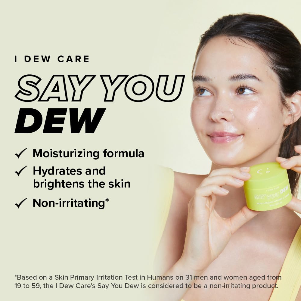 I DEW CARE dual-layer close-up revealing vitamin C gel and banana cream, highlights antioxidant hydration