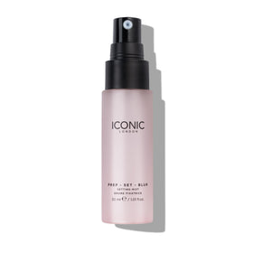 ICONIC LONDON nozzle close-up demonstrating fine mist application benefit