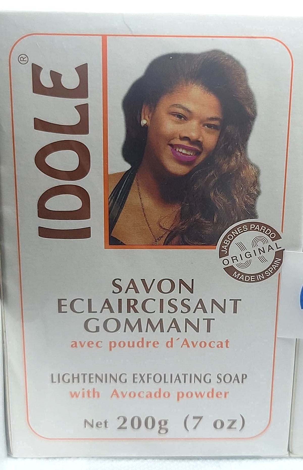 Idole soap lathered in hand demonstrating gentle cleansing and smooth skin