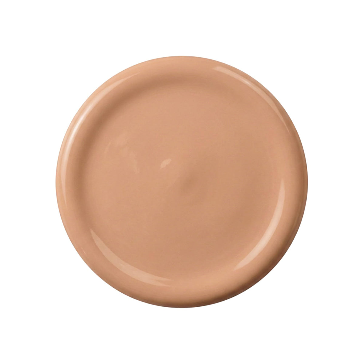 Il Makiage foundation swatch close-up highlighting smooth matte texture and blendable finish