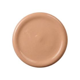 Il Makiage foundation swatch close-up highlighting smooth matte texture and blendable finish