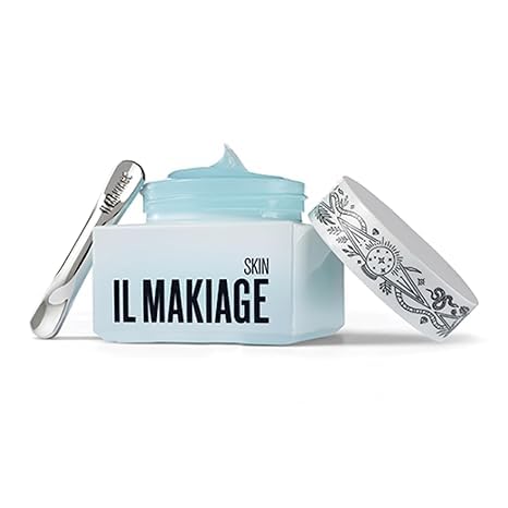 Il Makiage front packaging showing product and brand, neat and informative