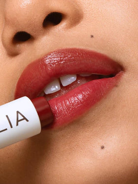 ILIA label and shade name close-up confirming Wanderlust and clean formulation benefit