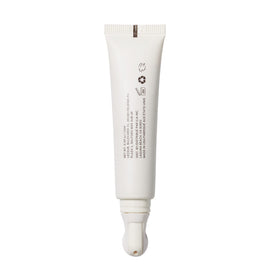 ILIA texture swipe of cream showing lightweight, sheer pearl finish for smooth priming