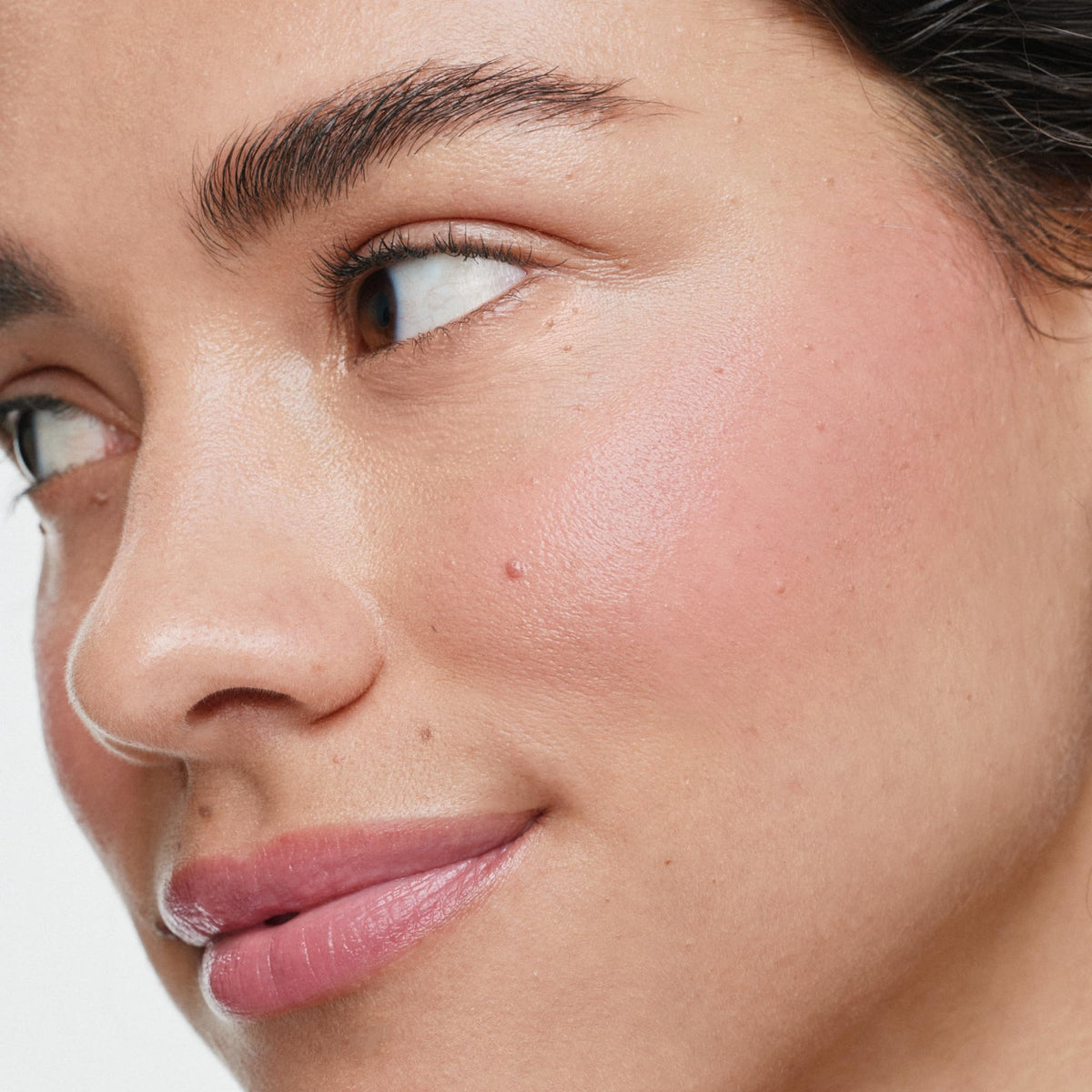 ILIA creamy texture closeup demonstrating blendable, nourishing finish