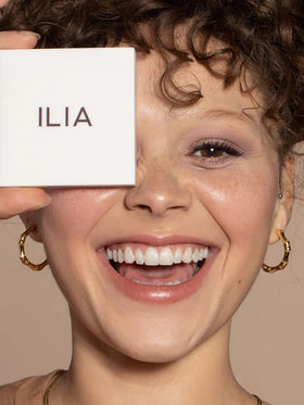 ILIA applied soft daytime eye look demonstrating neutral wearable definition