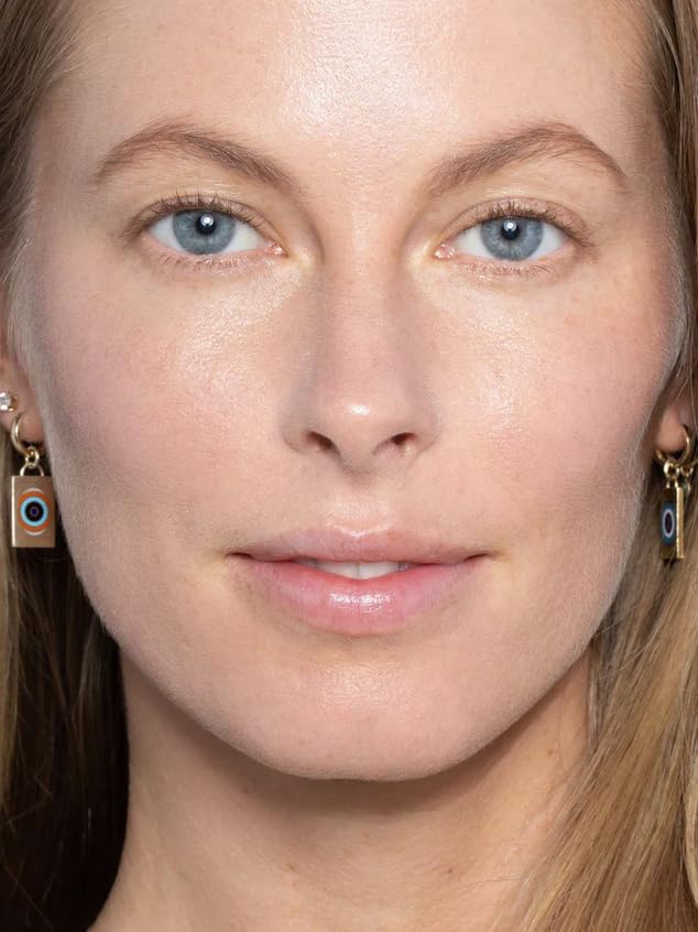 ILIA application on fingertips showing effortless blending and glow