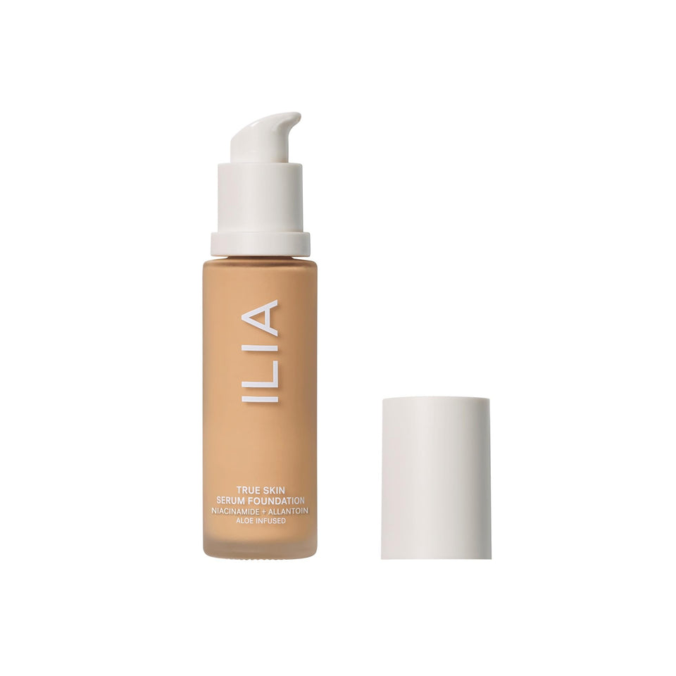 ILIA front packaging showing Kunoy SF4.5 shade and clean design benefits