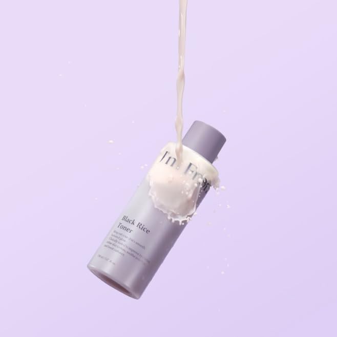I'm from bottle in hand to show 150ml scale for travel-friendly benefit