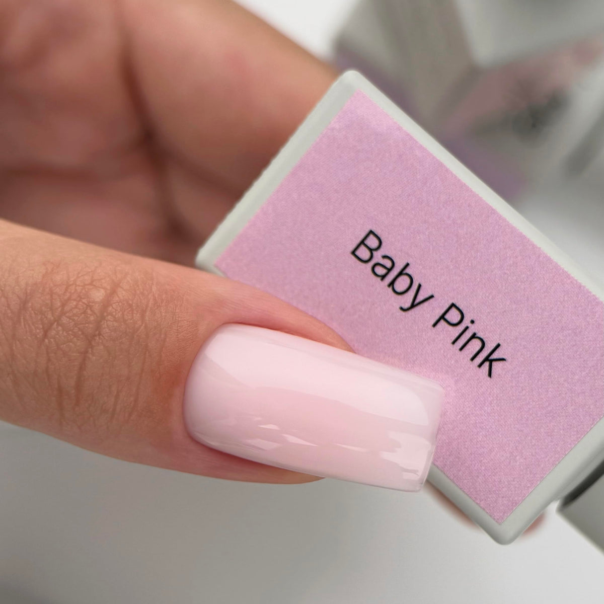 IN.HYPE close-up of gel texture demonstrating smooth self-leveling for faster application