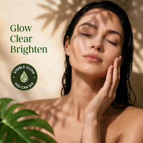 INDIAN SECRETS close-up of dual-texture scrub surface and smooth side, reveals exfoliation benefit
