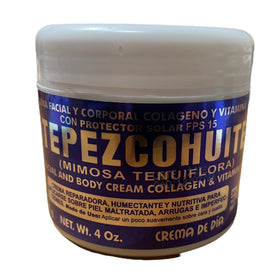Indio Papago cream texture closeup highlighting smooth collagen-rich formula and hydration