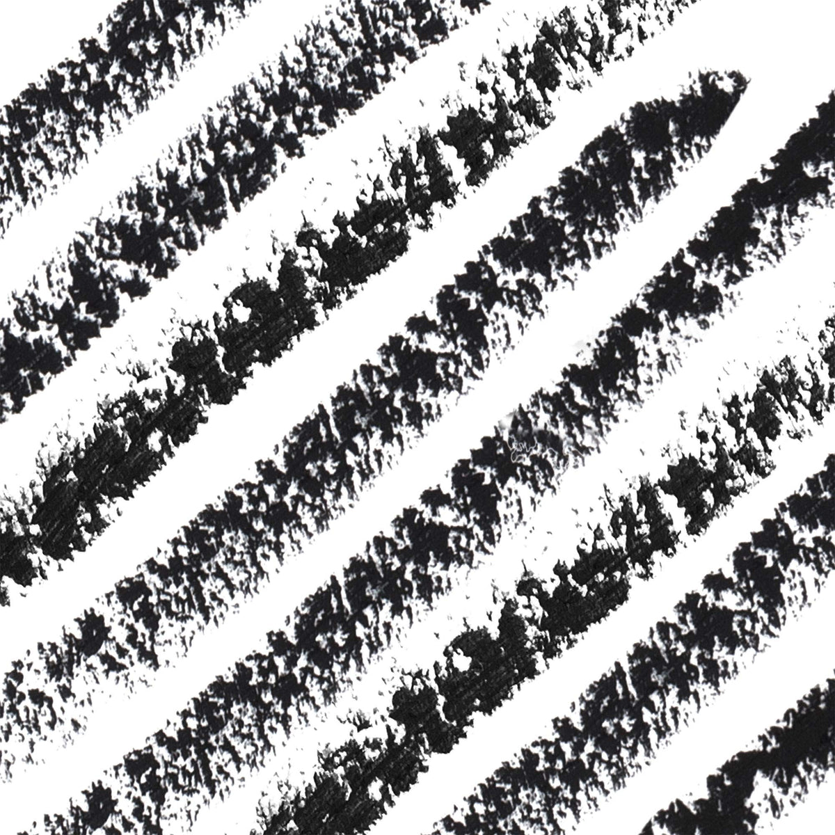 Inglot kohl pencil close-up of sharpened tip for precise lining
