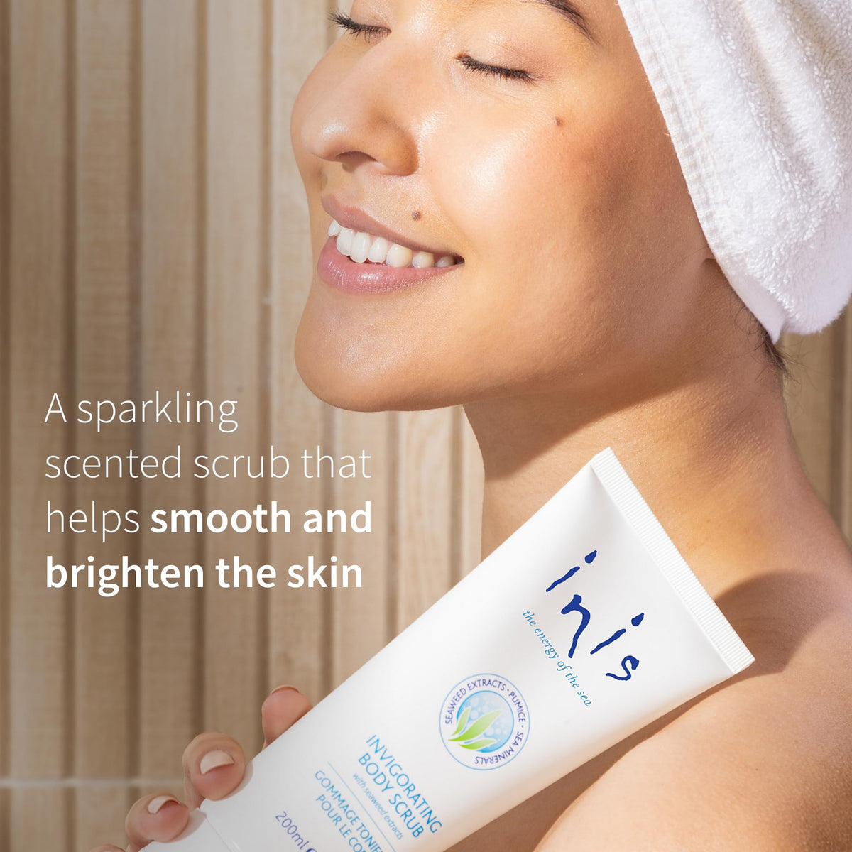 Inis the Energy of the Sea ingredients display with Irish moss and sea minerals for natural nourishment