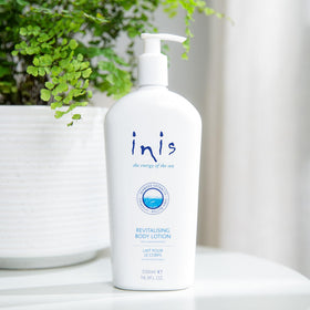 Inis the Energy of the Sea lotion texture close-up demonstrating lightweight absorption benefit