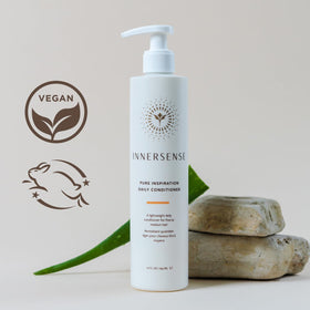 INNERSENSE creamy conditioner texture illustrating moisture and slip