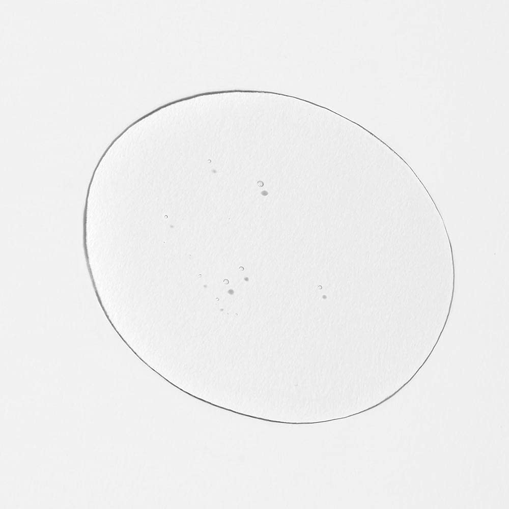 INNERSENSE oil texture closeup showing silky absorption for nourished hair