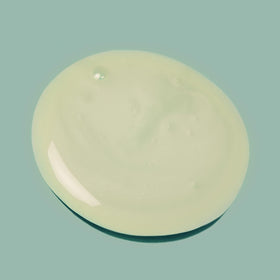 INNERSENSE shampoo texture closeup revealing creamy lather for gentle hydration