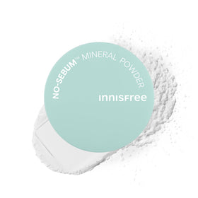 innisfree front packaging showing jumbo powder container and label with clear benefit