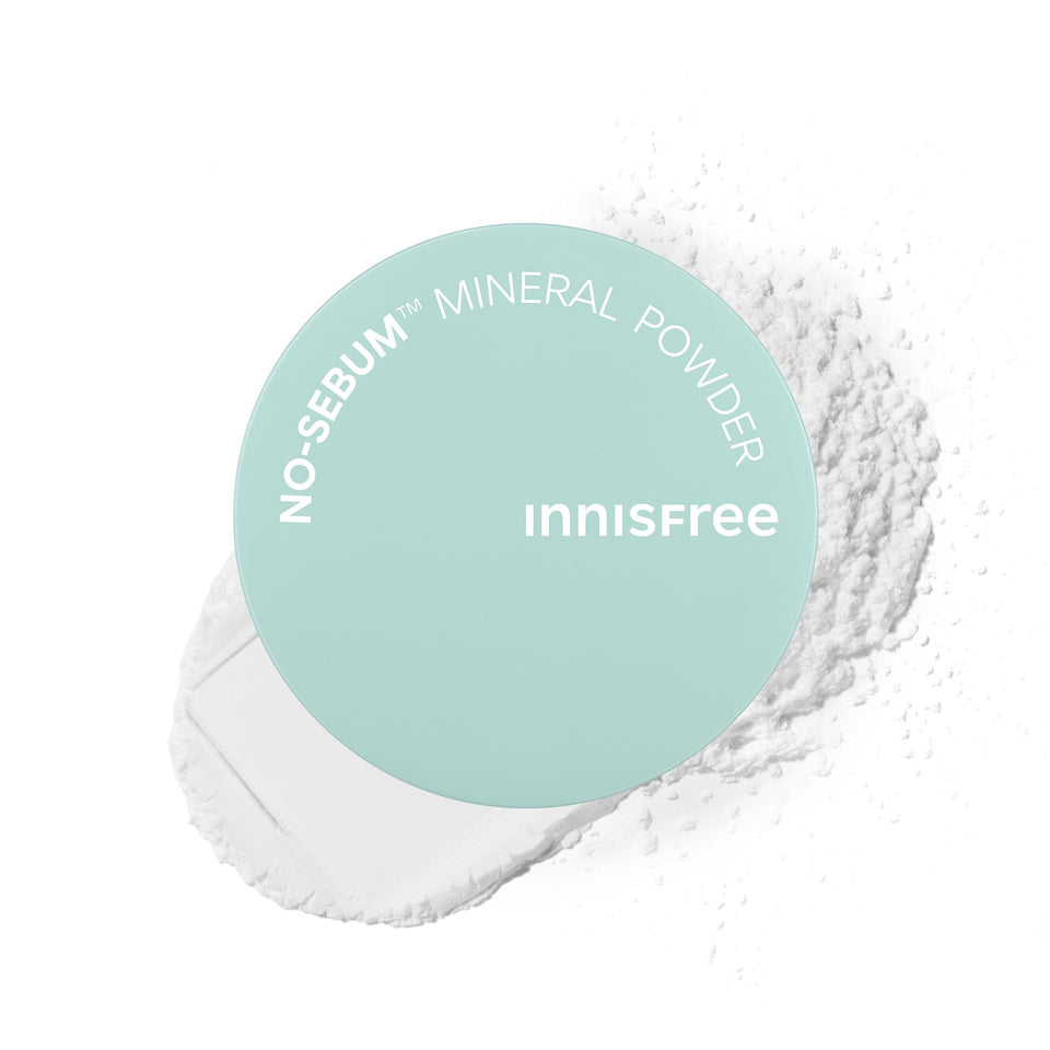 innisfree front packaging showing jumbo powder container and label with clear benefit
