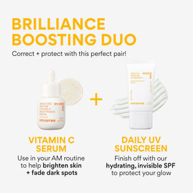 innisfree Vitamin C serum dropper releasing clear texture for brightening and quick absorption