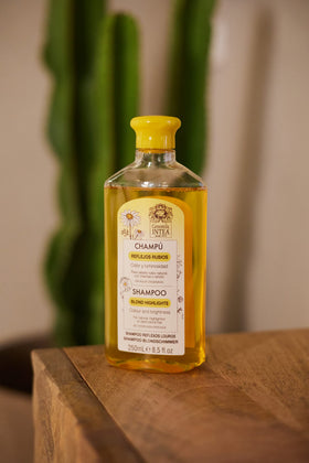 Intea chamomile extract close-up highlighting natural brightening