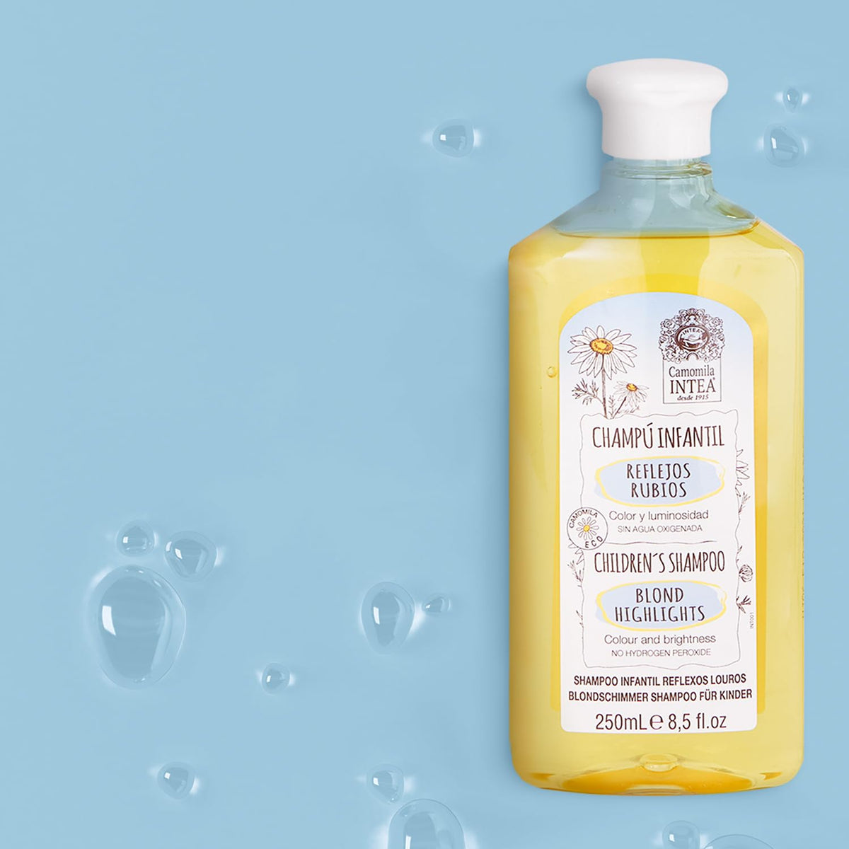 Intea conditioner pump detail showing creamy texture for hydration