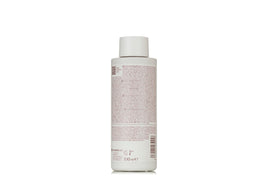 IRALTONE close-up of shampoo texture highlighting nourishing formula