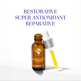 iS CLINICAL close-up of serum texture illustrating lightweight absorbent formula benefit