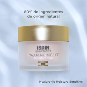 ISDIN cream texture close-up demonstrating lightweight gel-cream and soothing effect