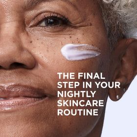 IT Cosmetics close-up of jar label highlighting restorative technology