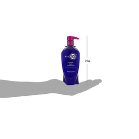 It's a 10 creamy conditioner texture close-up showing lightweight, non-greasy moisture