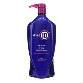 It's A 10 conditioner creamy texture demonstrating smooth hydration