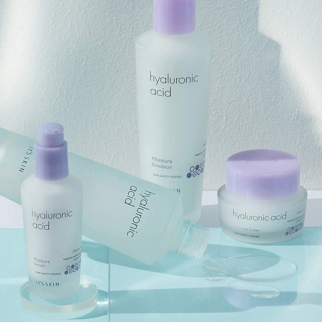 It'S SKIN applying emulsion to face and neck for smooth, hydrated skin result