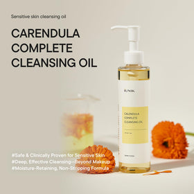 IUNIK oil dispensing on palm emphasizing easy spreadability and gentle removal power