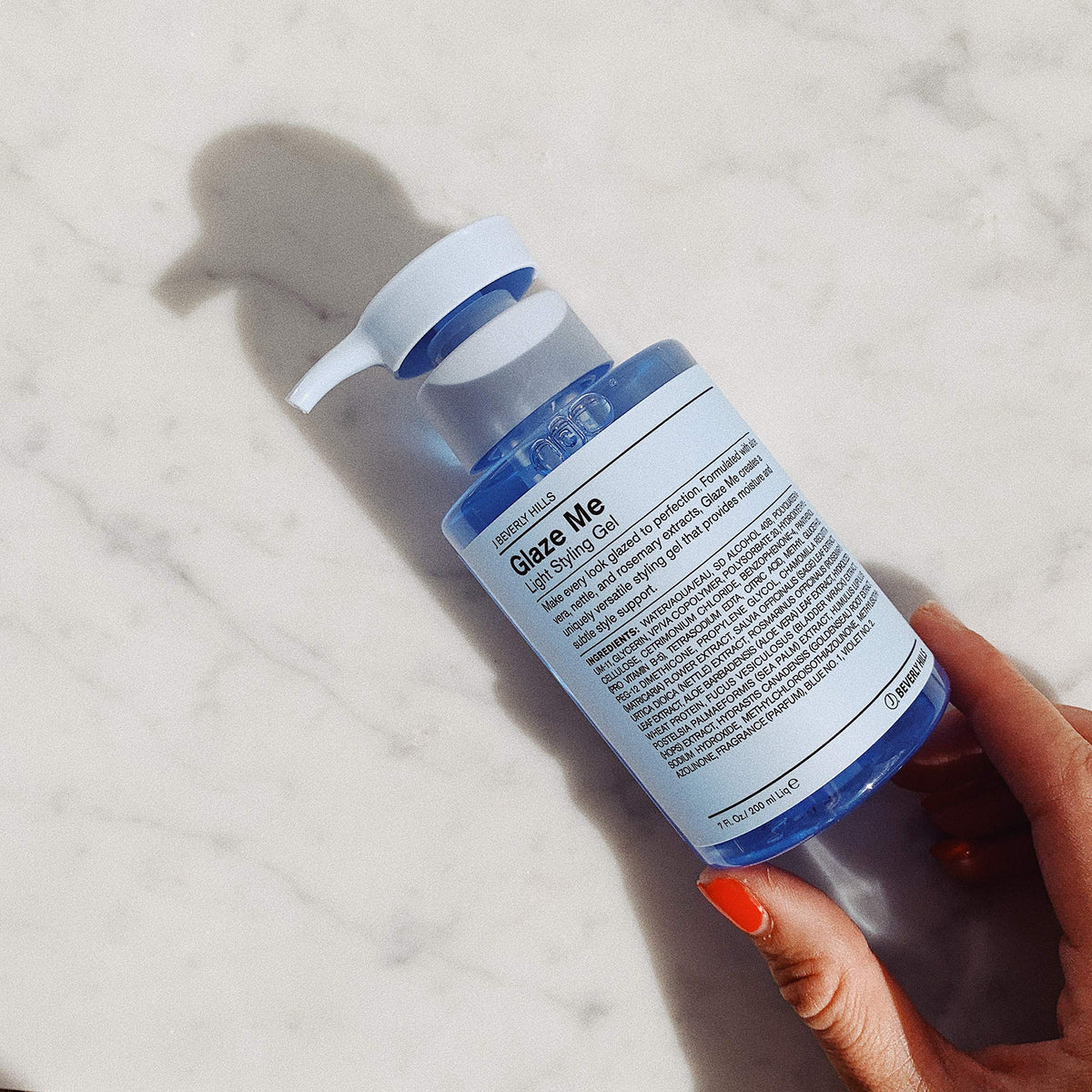 J Beverly Hills gel texture close-up highlighting smooth consistency for easy spread