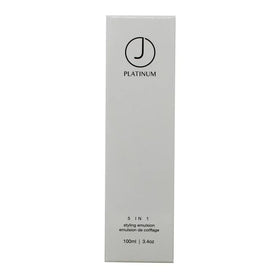 J Beverly Hills cream texture swatch showing lightweight emulsion and smooth spreadability