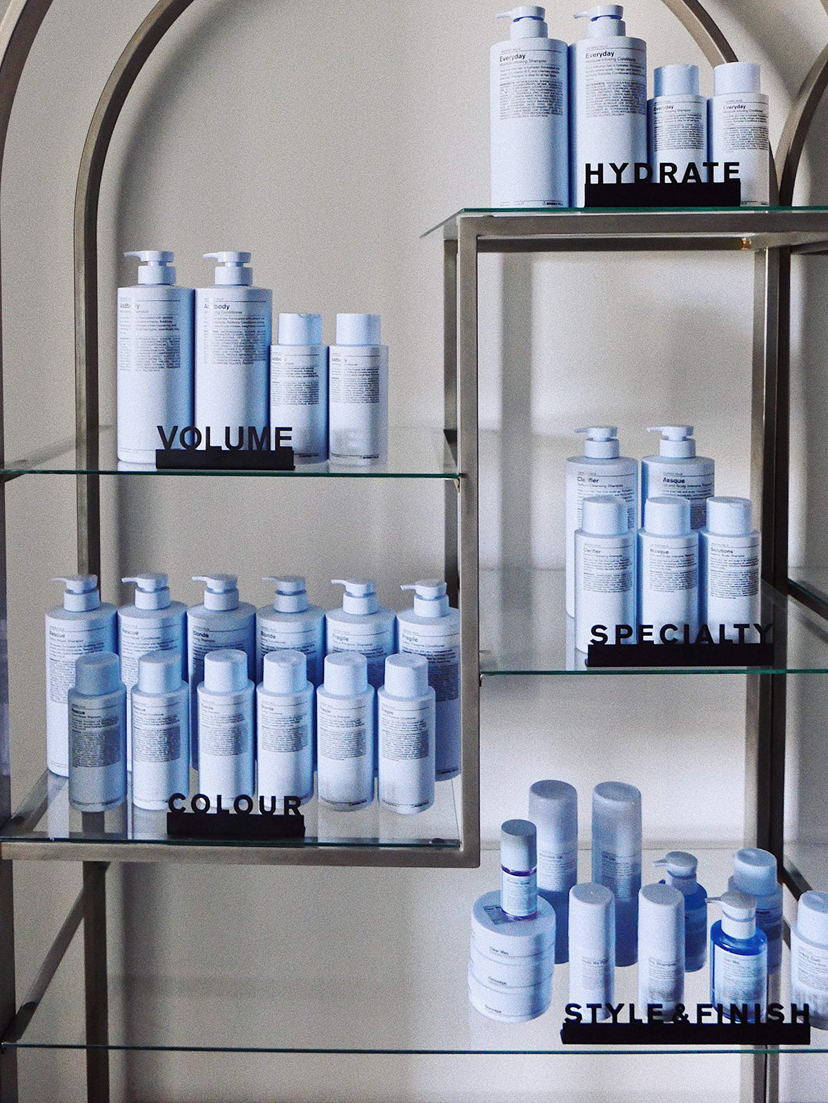 J Beverly Hills conditioner texture close-up illustrating creamy hydration