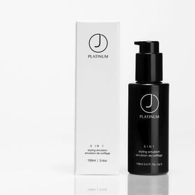 J Beverly Hills pump and cap detail highlighting easy dispensing and mess-free use