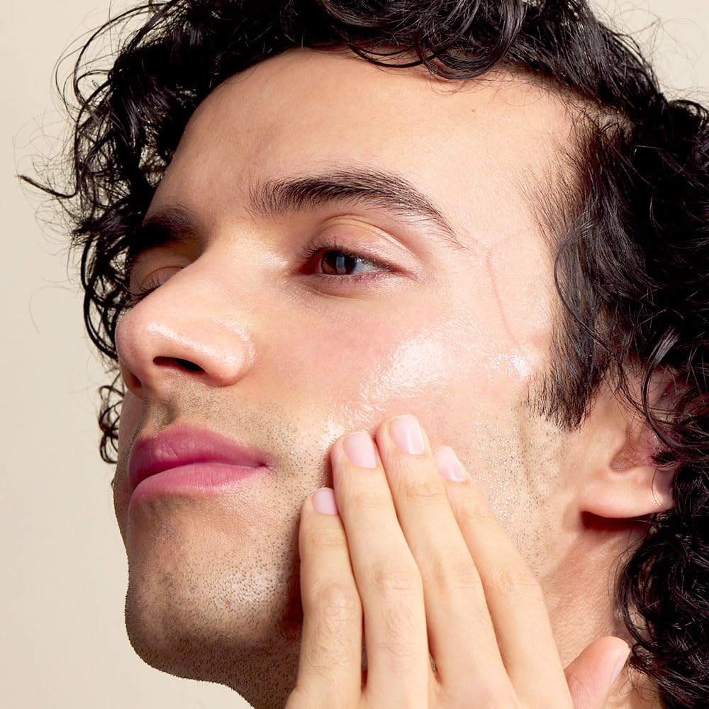 Jack Black applied to beard demonstrating softness and reduced frizz