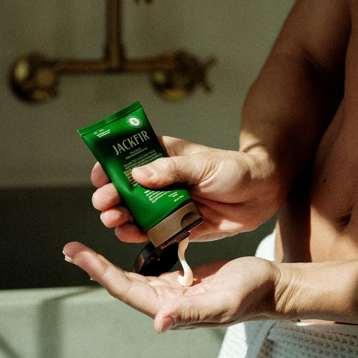 Jackfir recycled tube and carton emphasizing eco-friendly packaging