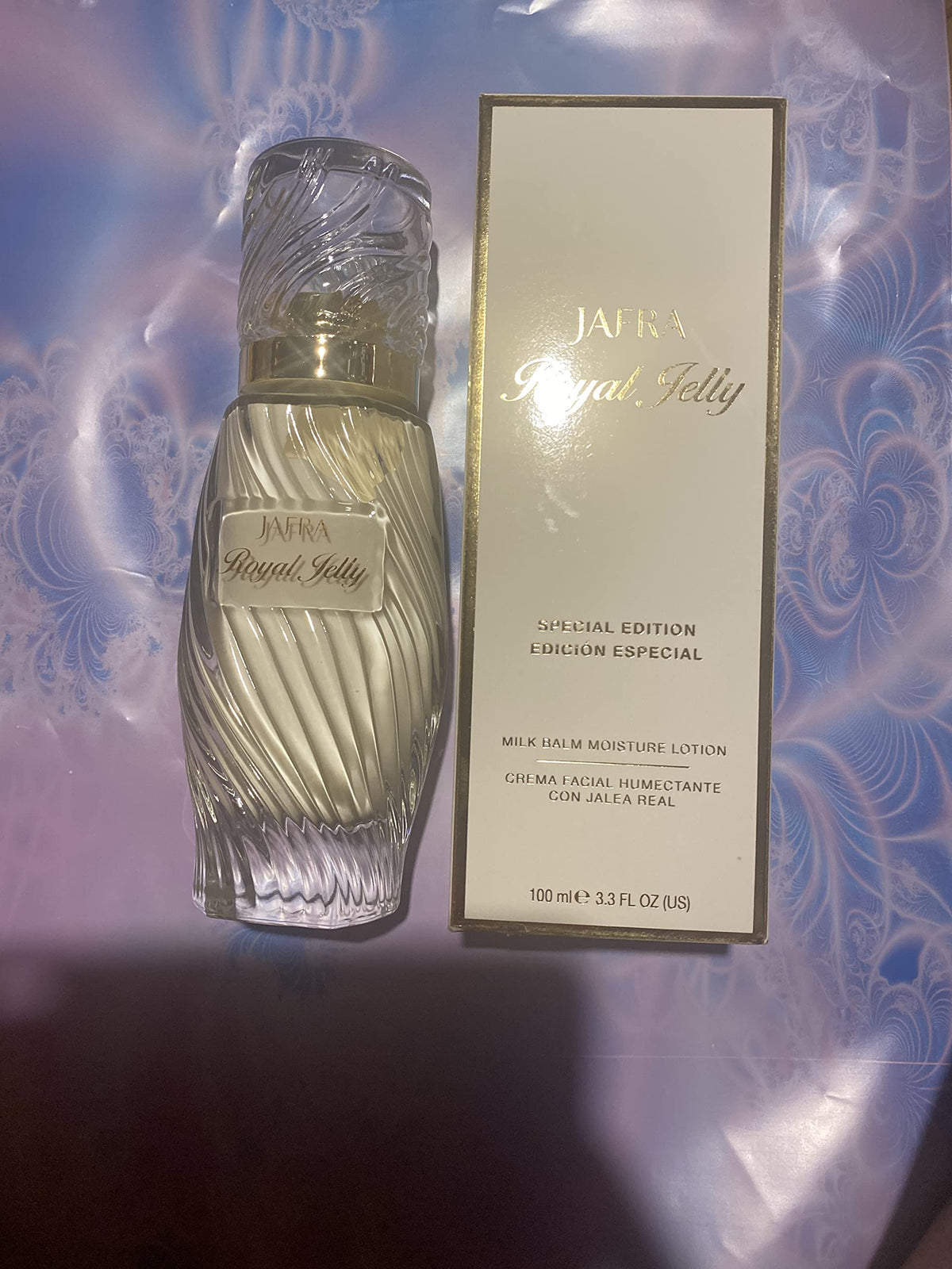 JAFRA jar front packaging showing label and super size, conveys generous value