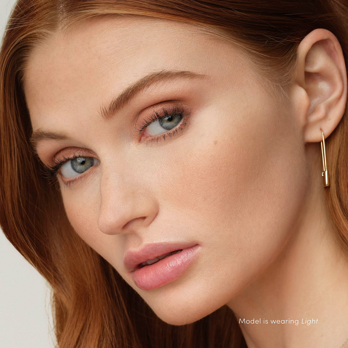 jane iredale close-up of powder texture revealing smooth blendable finish