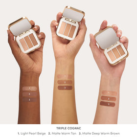 jane iredale applied on eyelid demonstrating natural depth and definition