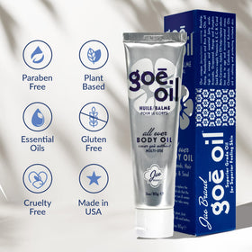 Jao Goē Oil hand application illustrating fast absorption and moisturized skin