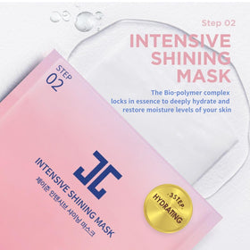 JAYJUN mask applied on model demonstrating comfortable fit and hydration