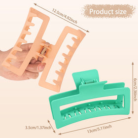 Jelyne clip holding thick curly hair securely for comfortable wear
