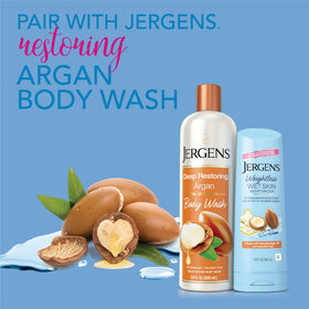 Jergens close-up of lotion absorbing into skin demonstrating fast-absorbing, non-greasy feel